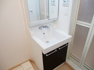 広い洗面スペース