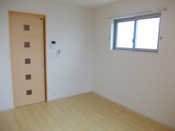 内装は落ち着いています