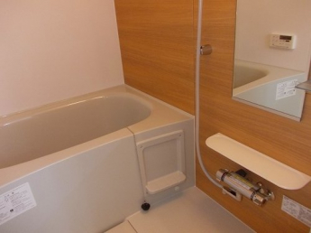 日々の疲れを癒すお風呂付です