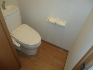 シャワー付トイレ