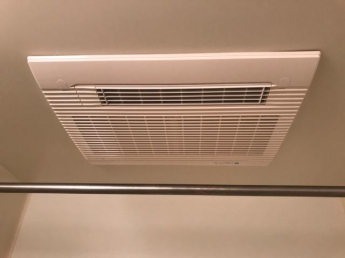 浴室換気乾燥機