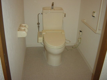 シャワー付トイレ