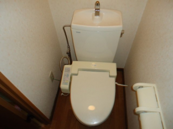 シャワー付トイレ