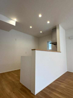 加古郡播磨町上野添１丁目の新築一戸建ての画像