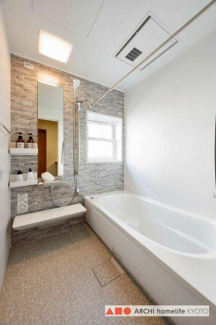 清潔感のあるバスルームです。