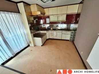 １３帖のダイニングキッチン