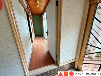 玄関から広縁へ