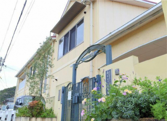 幼保連携型認定こども園みどりこども園まで2400m