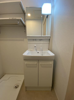 シャワー付洗面台