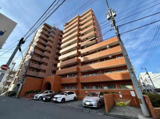 いよてつ高島屋徒歩７分、コンビニ徒歩４分、松山市駅徒歩４分の