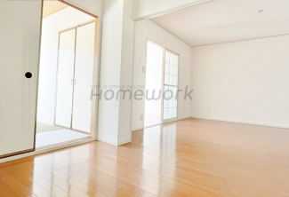 【居間・リビング】