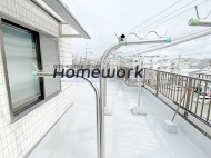 【バルコニー】