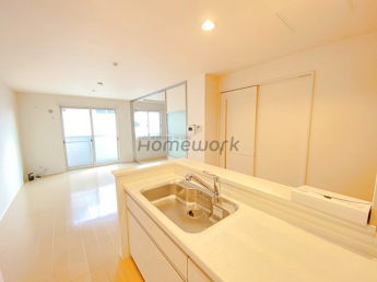 【居間・リビング】