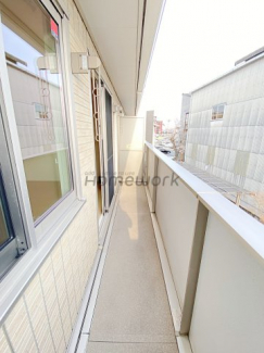 【バルコニー】