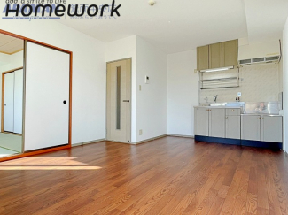 【居間・リビング】