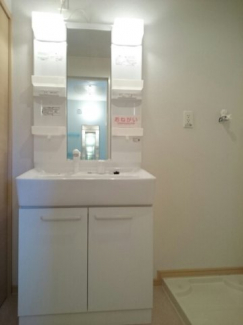 【洗面所】