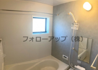 コンパクトで使いやすいお風呂です