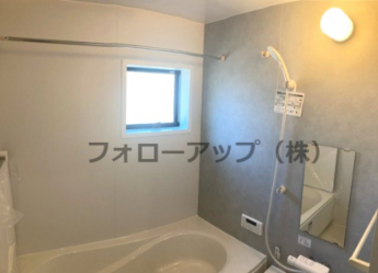 コンパクトで使いやすいお風呂です