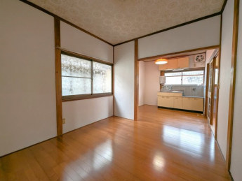 【居間・リビング】