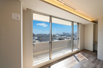 【居間・リビング】