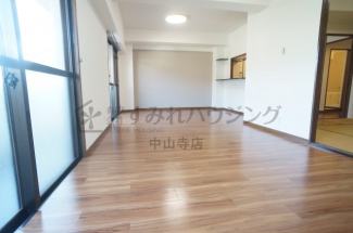 【居間・リビング】