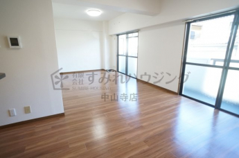 【居間・リビング】