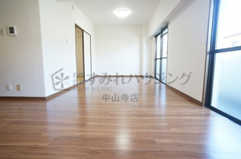 【居間・リビング】