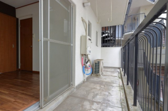 北側バルコニー