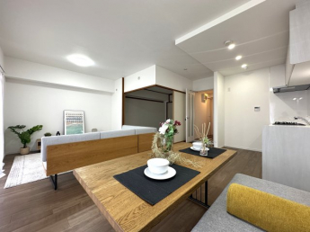 【居間・リビング】