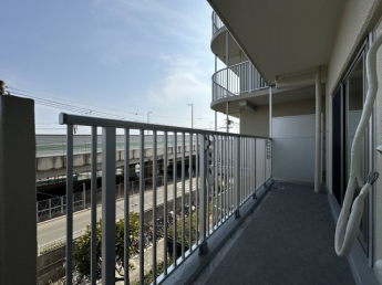 明石土山駅前スカイハイツC棟の画像