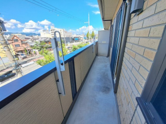 【バルコニー】