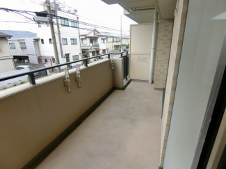 【バルコニー】