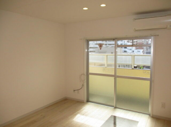 大津市一里山１丁目のマンションの画像