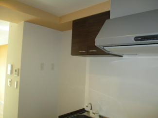 キッチン上部収納