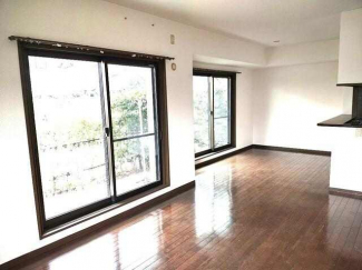 モンセーヌ西神南の画像