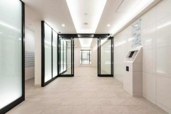 ホテルライクなエントランス