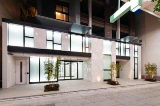 大街道直結の邸宅