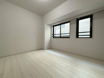 落ち着きある快適洋室