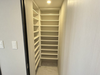 シューズボックスです