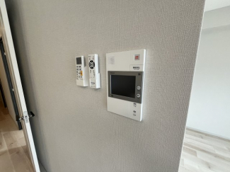 モニター付きインターホンです