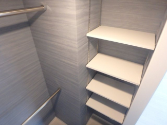 ウォークインクローゼットで便利