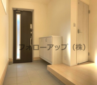 シンプルで使いやすい玄関です