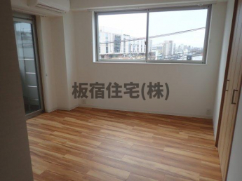 高田屋久菱ビルの画像