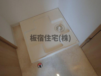 高田屋久菱ビルの画像