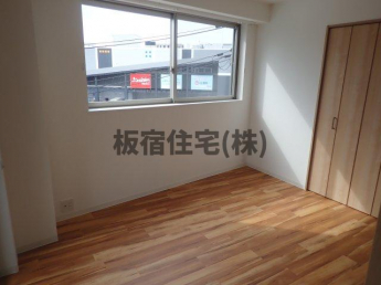 高田屋久菱ビルの画像
