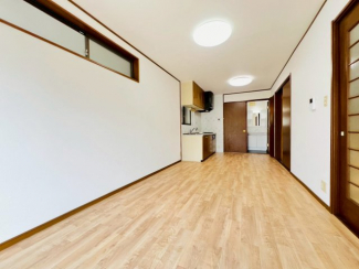 【居間・リビング】