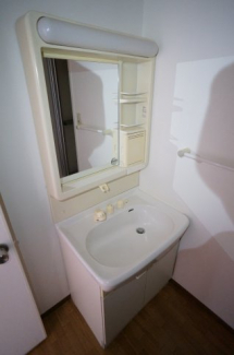 【独立洗面所】