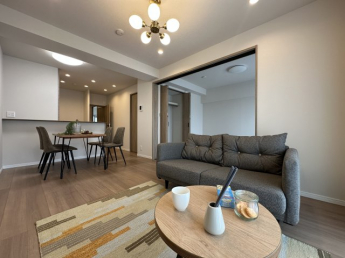 【居間・リビング】