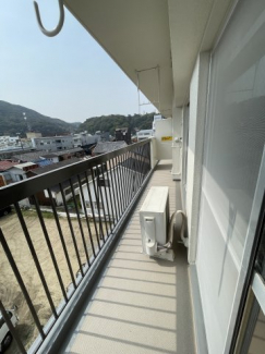 【バルコニー】