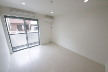 こちらの居間で趣味の時間をお楽しみください